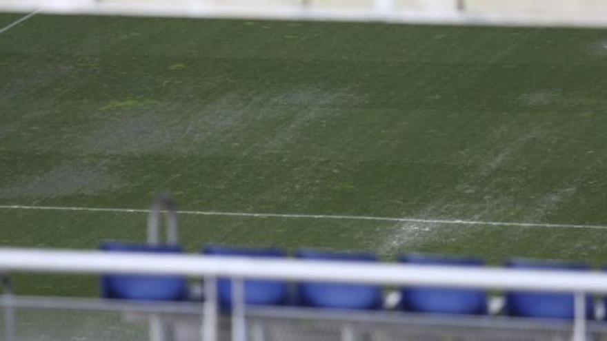 Estado del césped del Tartiere en una imagen tomada el viernes.