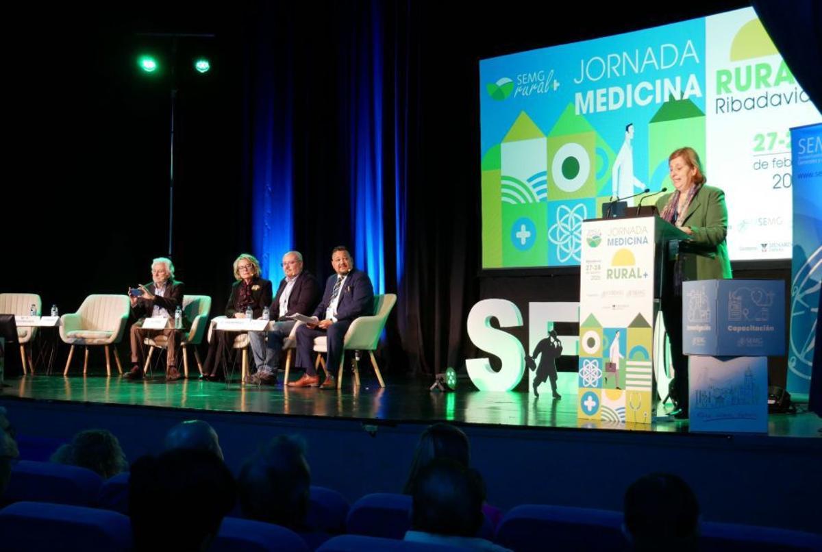 Acto de inauguración de las jornadas, este viernes en Ribadavia. | FDV