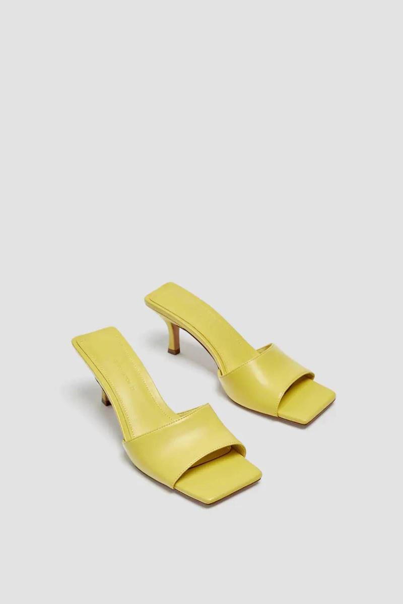 Sandalias de punta plana de Pull&Bear