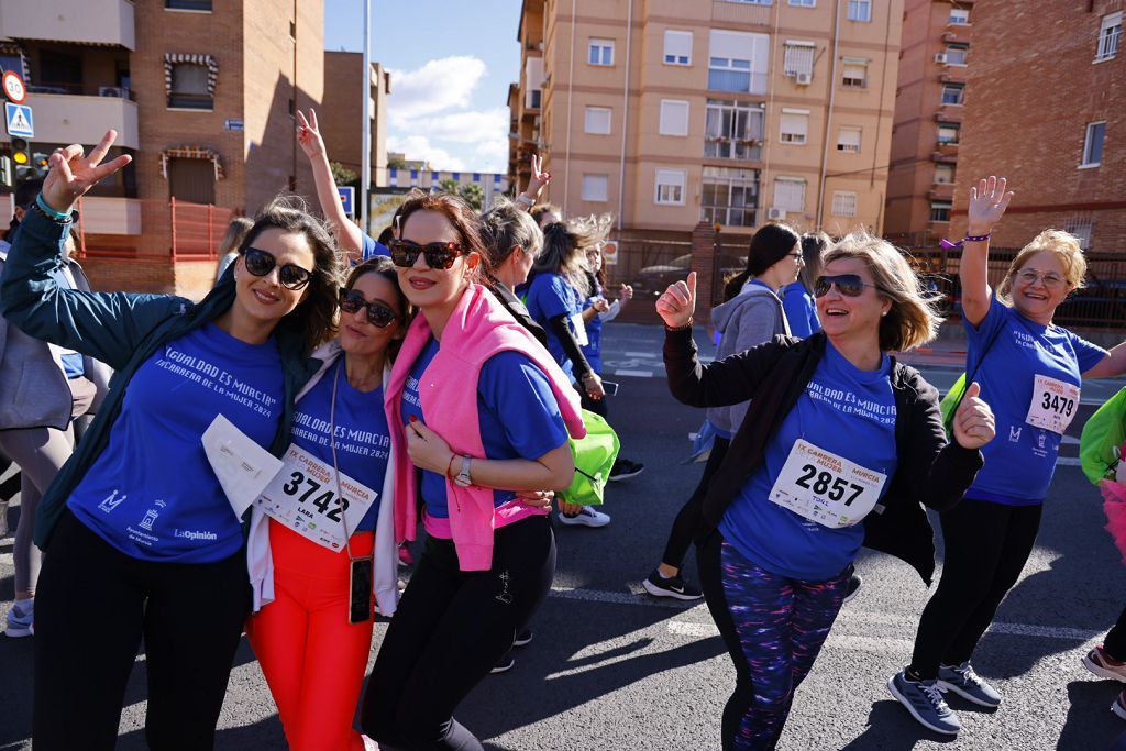 Imágenes del recorrido de la Carrera de la Mujer: avenida Pío Baroja y puente del Reina Sofía (II)