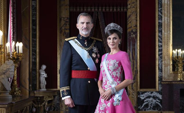 Los Reyes y sus hijas estrenan sus nuevos retratos oficiales