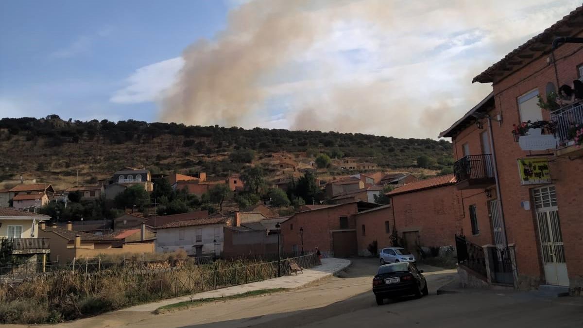 Incendio en Morales del Rey.