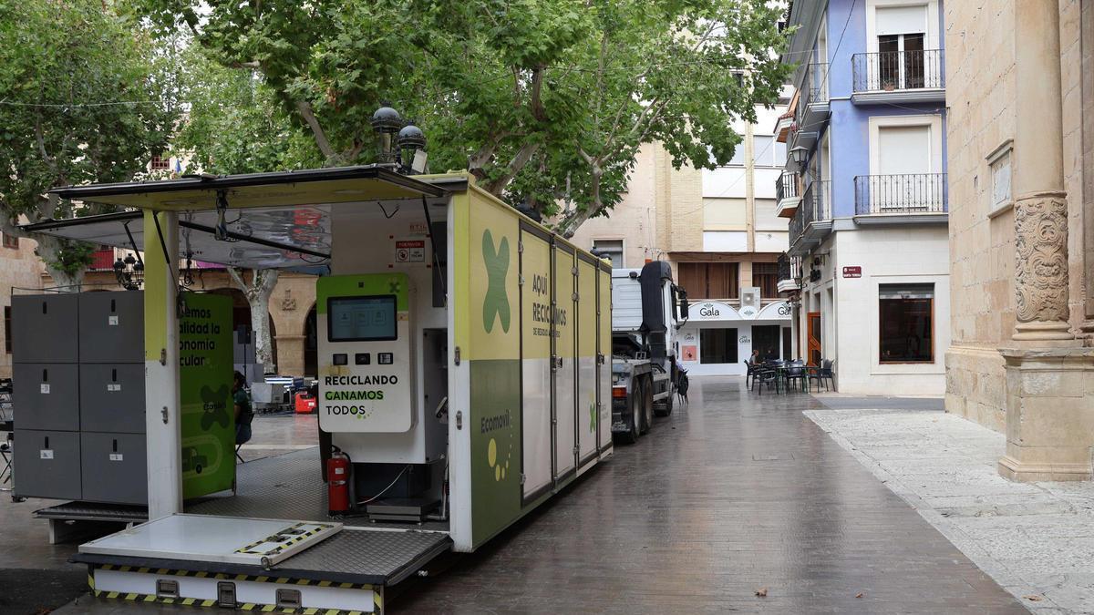 La entidad gestiona los residuos urbanos de 10 municipios del Mitjà y Baix Vinalopó, ha desarrollado una serie de acciones que buscan impulsar la recogida selectiva en la comarca.