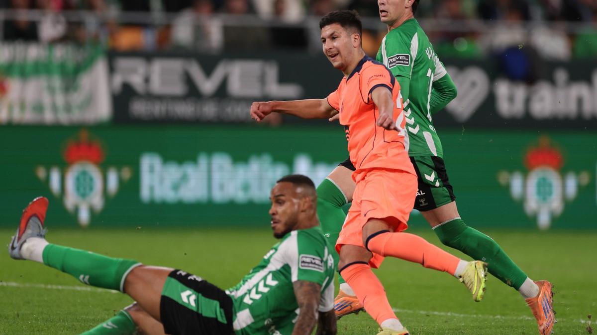 Roony Bardghji se mostró 'muy feliz' tras marcar su primer gol en competición oficial con el Barça