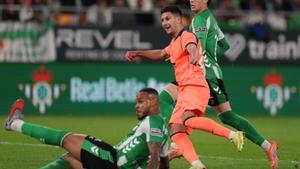 Roony Bardghji se mostró muy feliz tras marcar su primer gol en competición oficial con el Barça