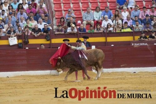 Segunda corrida de Feria: Enrique Ponce, Manzanares y Cayetano