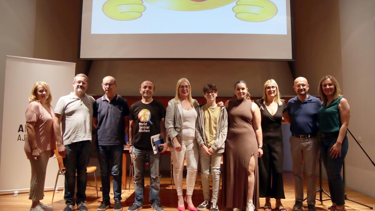 Presentación de las iniciativas del proyecto solidario en Alaquàs.