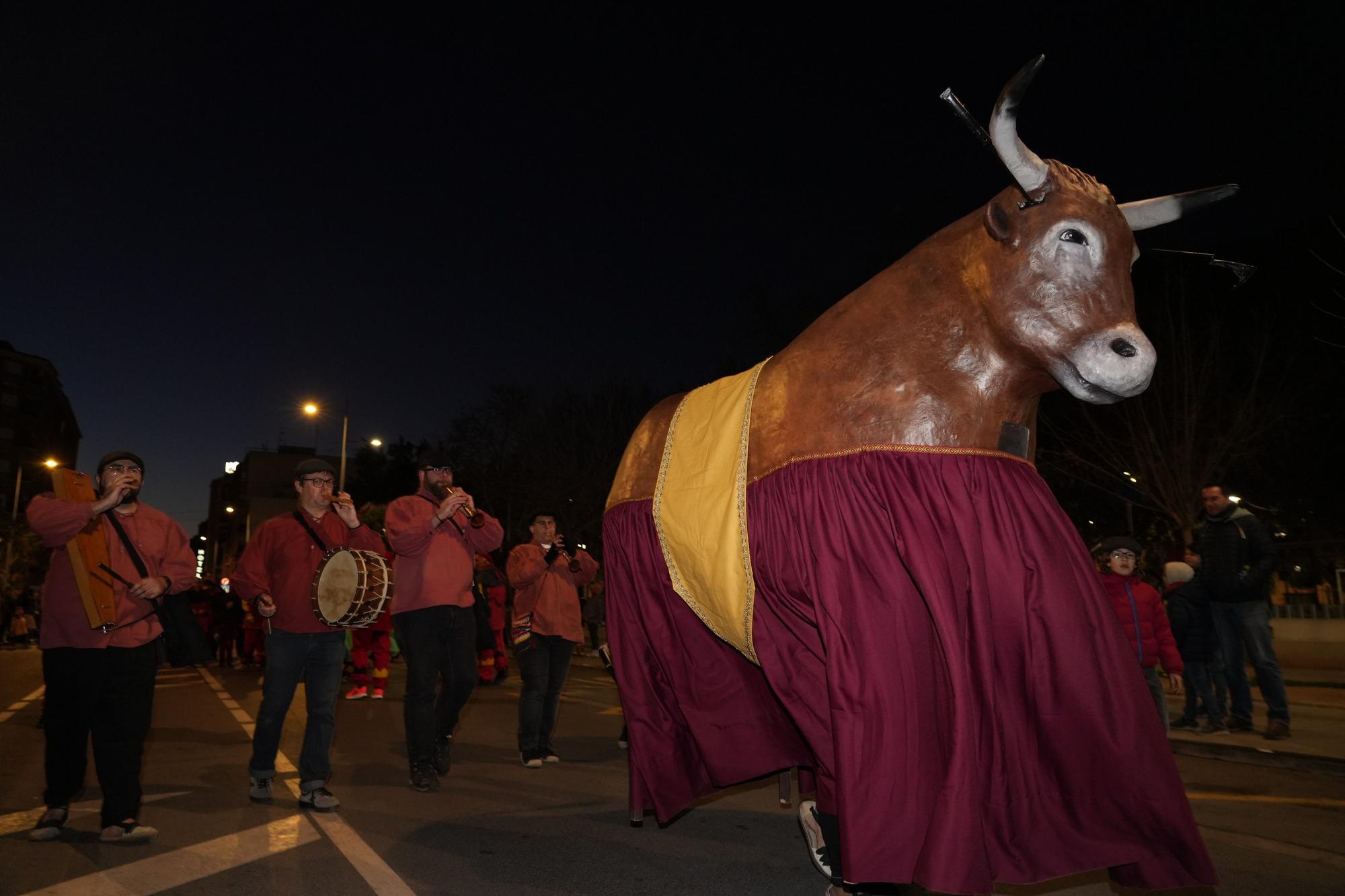 Las mejores imágenes del bestiari por Sant Antoni en el Grau