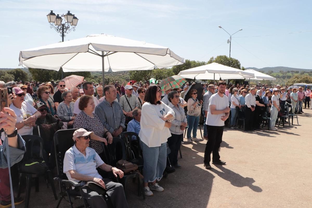Hinojosa celebra la romería de la Virgen de la Antigua Coronada