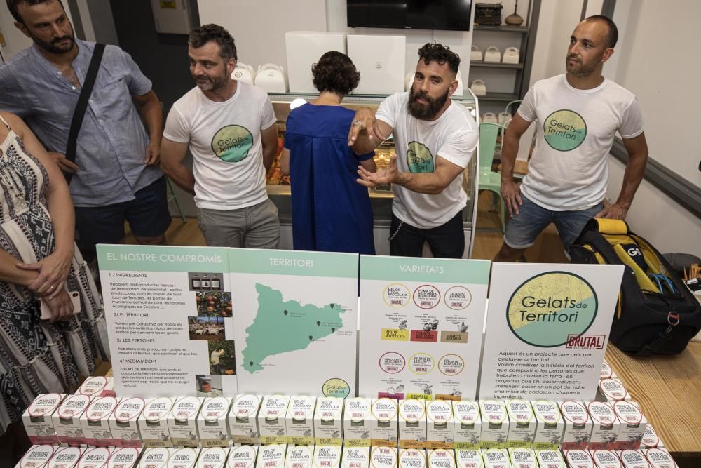 El cuiner Marc Ribas presenta a Tossa la seva nova línia de gelats