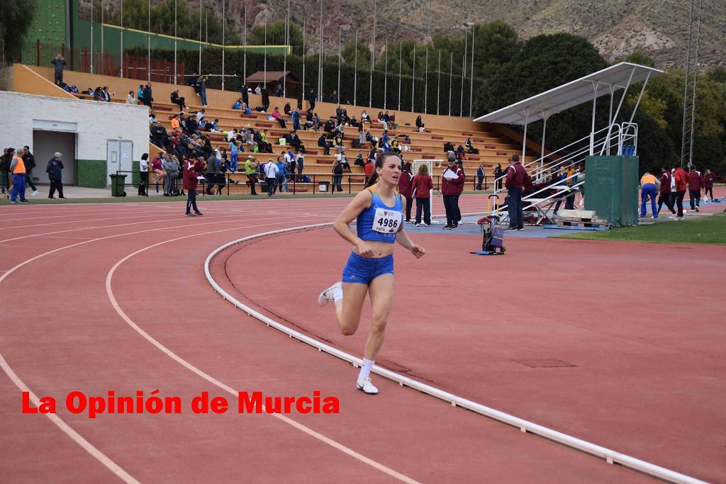 Regional absoluto y sub-23 de atletismo en Lorca