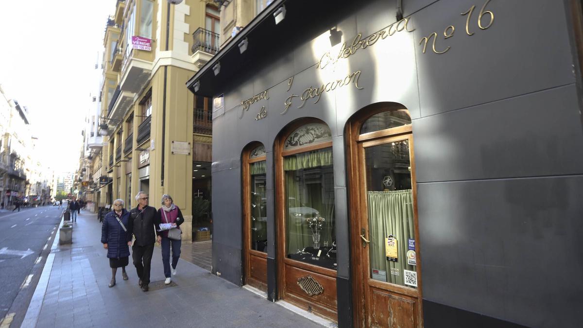 Els comerços reben una altra tanda d’ajudes