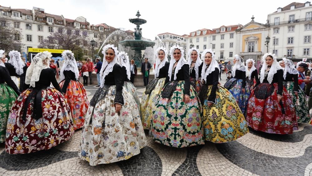 Las Hogueras conquistan el corazón de Lisboa