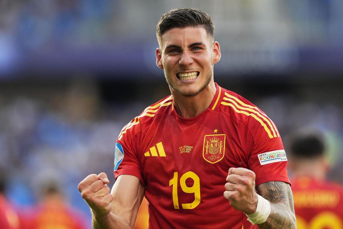 Roberto celebra un gol contra Rumanía en el último Europeo sub-21.