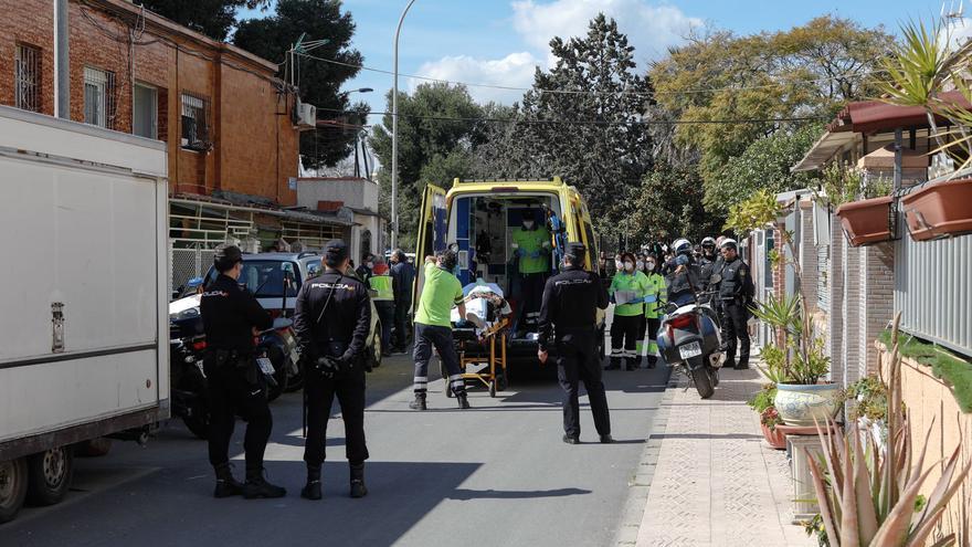 Herida una mujer con un golpe en la cabeza durante una pelea entre vecinos en Las 600