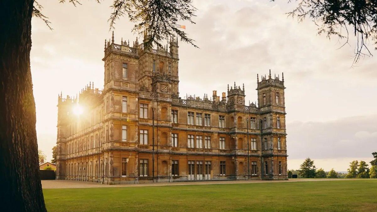 El castillo de Highclere donde se rodaron las 6 temporadas de 'Downton Abbey'.