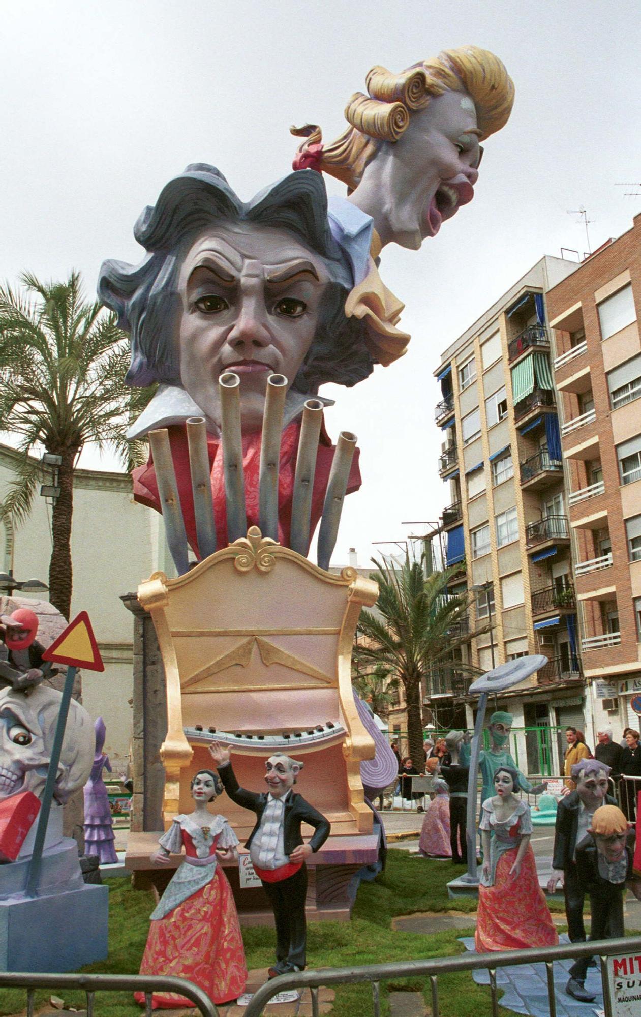 Las Fallas de Torrent en los 90 y los 2000