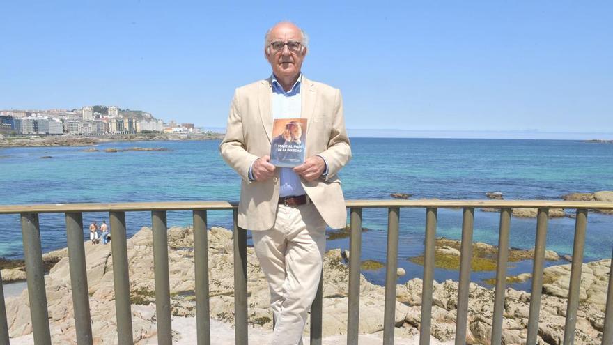 Domingo González, autor de 'Viaje al país de la soledad': "Los españoles de 18 a 24 años son los que se sienten más solos"