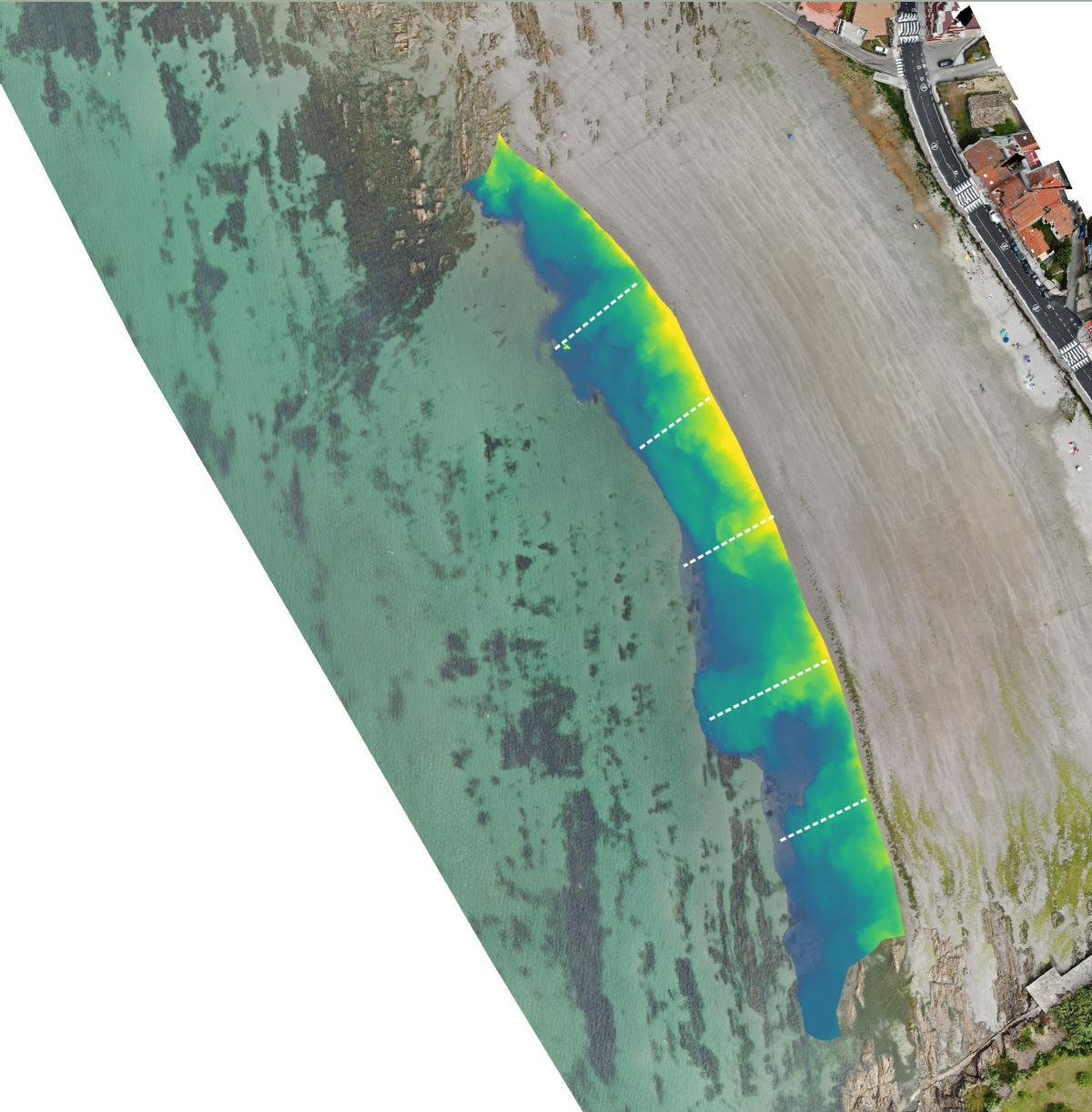 Una de las imágenes de dron utilizadas para estimar la descarga de aguas subterráneas.