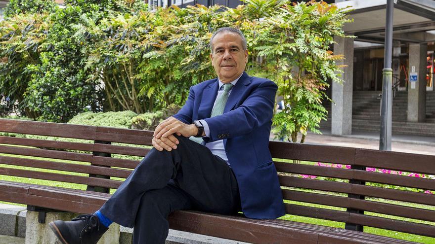 “En 1971 tenía un Porsche, estaba soltero, vivía solo, mi coche y yo éramos todo: he tenido 23 automóviles”