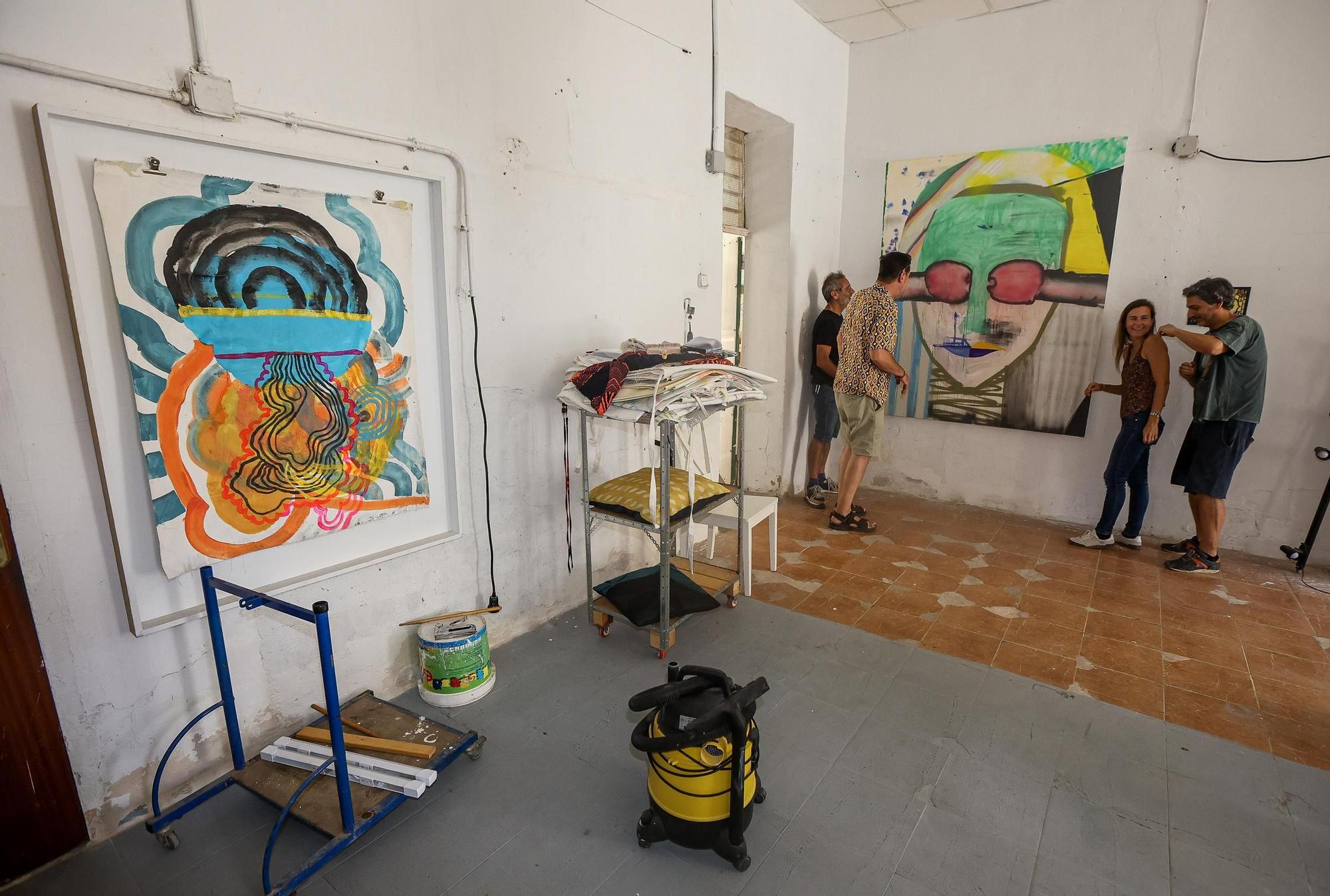 Siete artistas muestran sus obras del 22 al 24 de septiembre en el estudio del pintor alicantino David Delgado