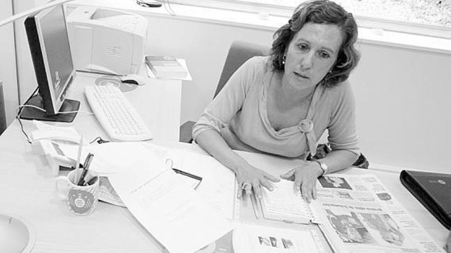 María Rosario Alonso, en su despacho en la Universidad de Oviedo.