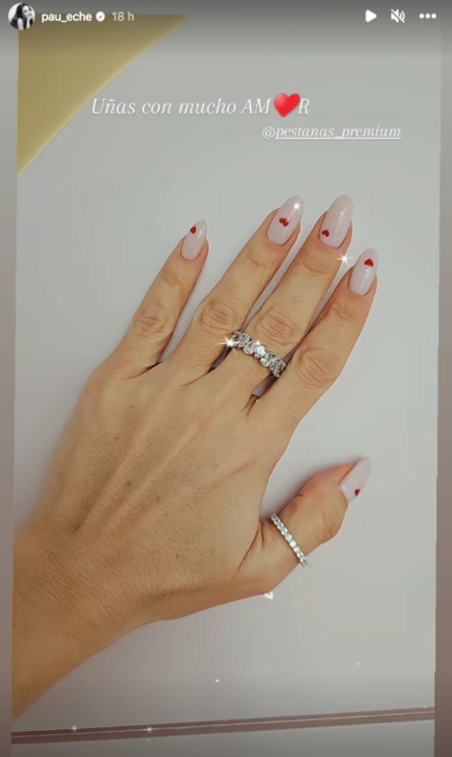 Manicura de corazones de Paula Echevarría