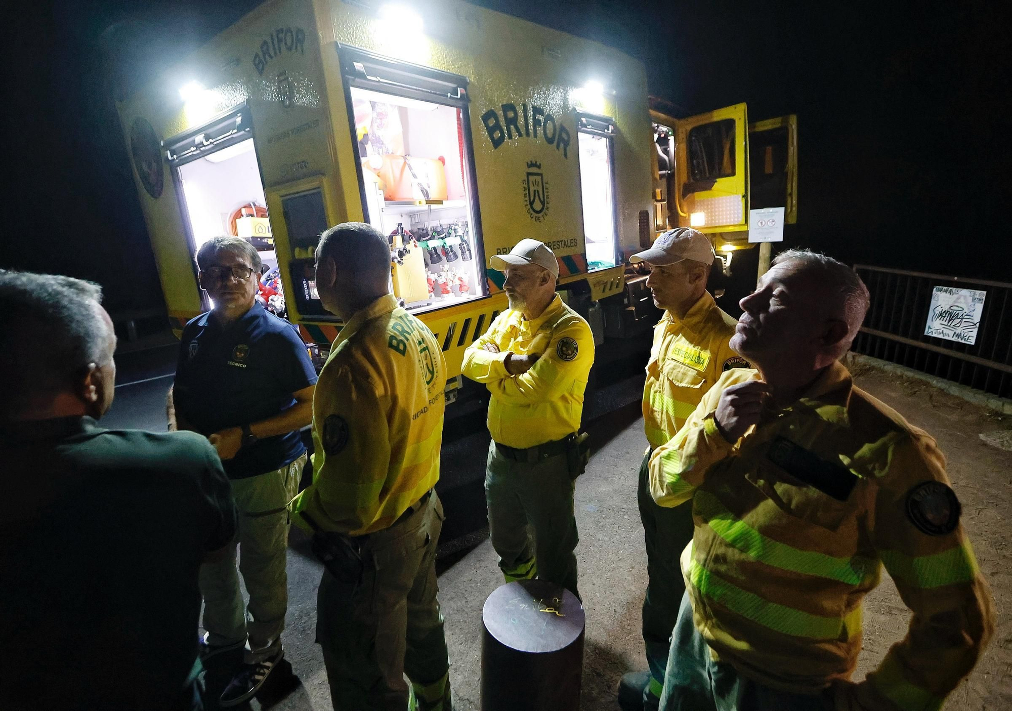 Visita nocturna al Operativo de Prevención y Extinción de Incendios Forestales