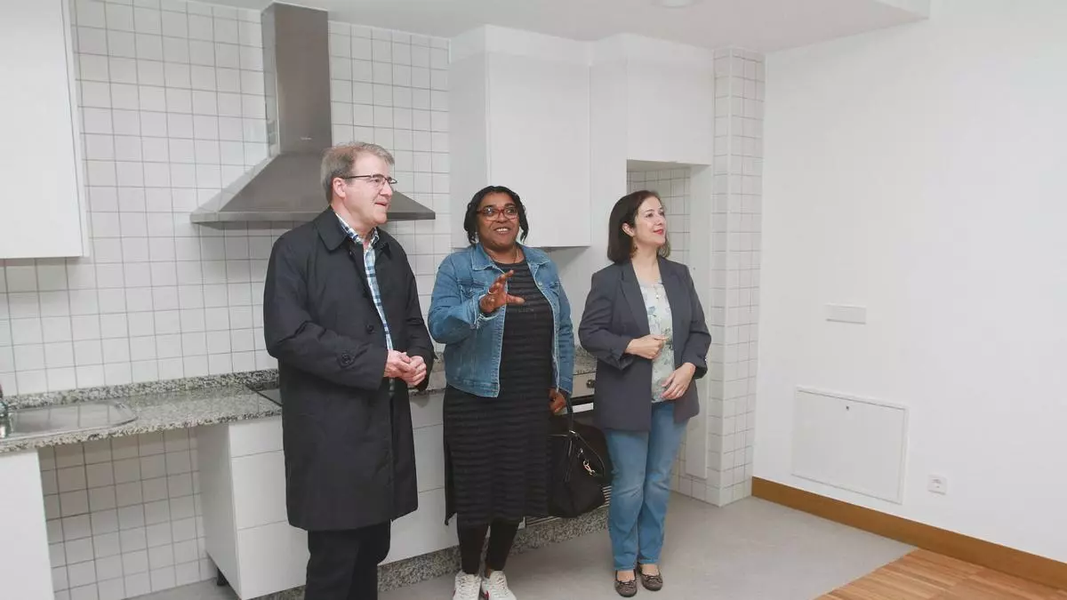 Rosana Mesa cumple su sueño de independizarse con un piso protegido en Ourense
