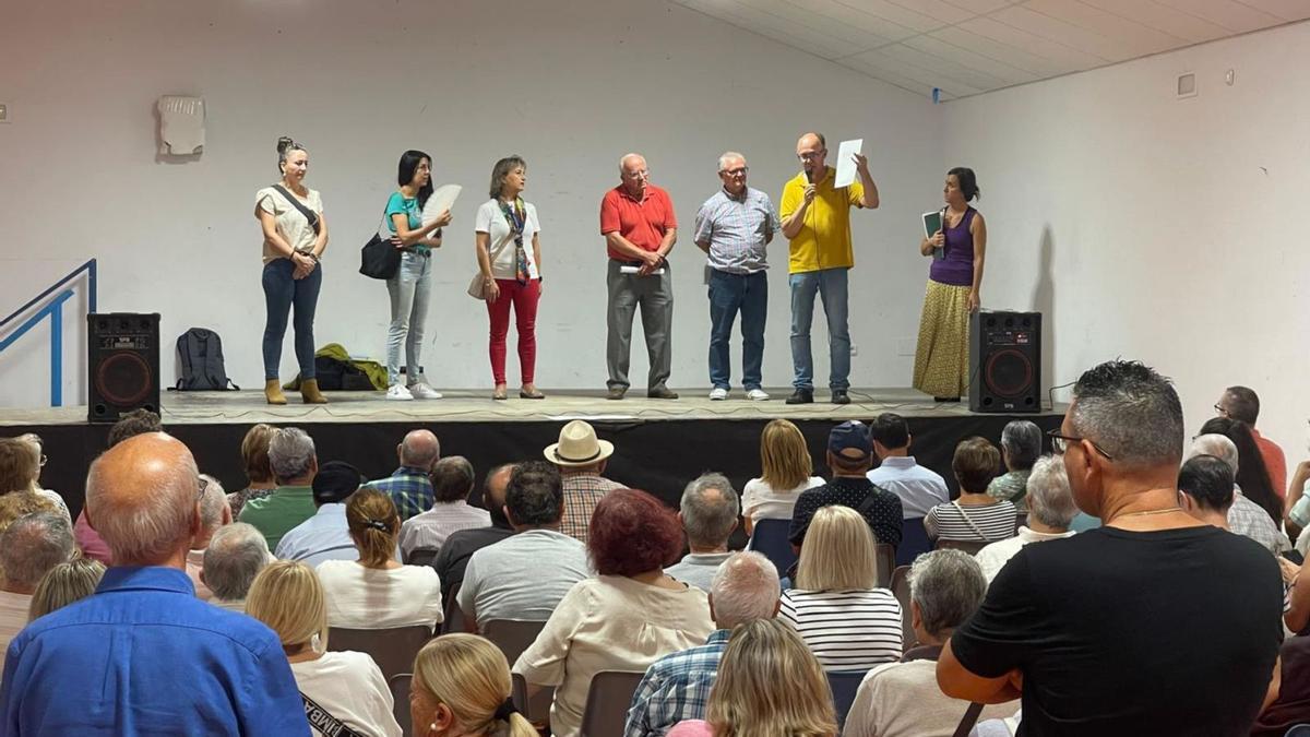 Asamblea informativa de vecinos de la Junta de los Caminos, en septiembre del año pasado