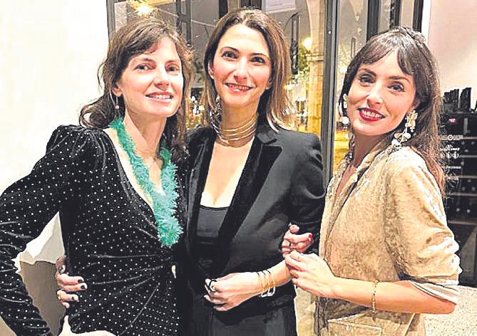 Concha Montis, Cristina Beteta y Lorena Fernández.