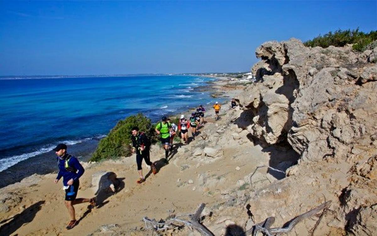 El deporte es una de las grandes imágenes que podemos encontar por las costas de Formentera.