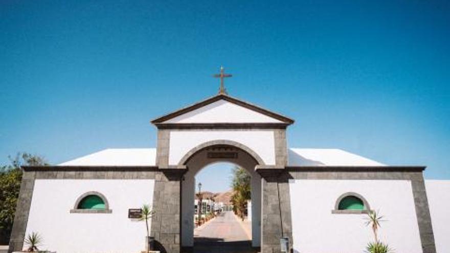 El cementerio de San Román contará con 200 nuevos nichos  en tres meses