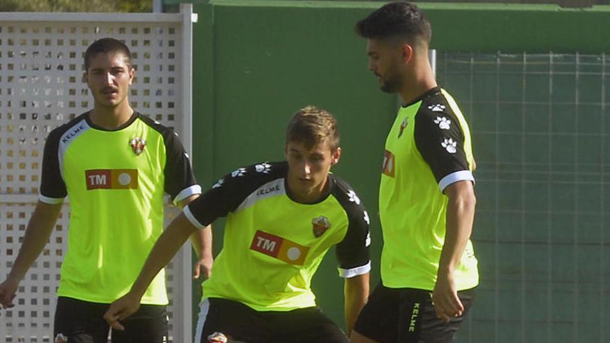 Javi Llor, durante un entrenamiento