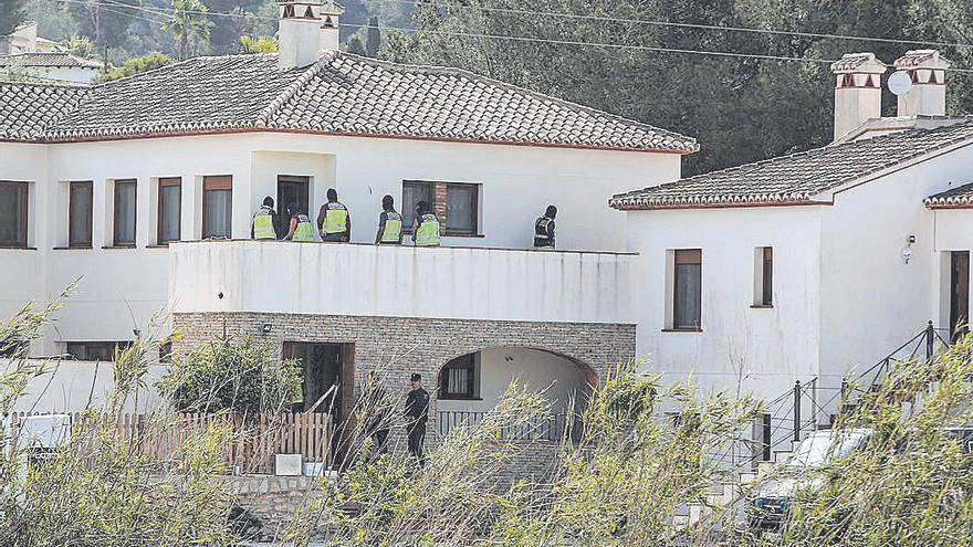 Imagen de archivo de la Policía registrando el chalé del imán en Teulada-Moraira.