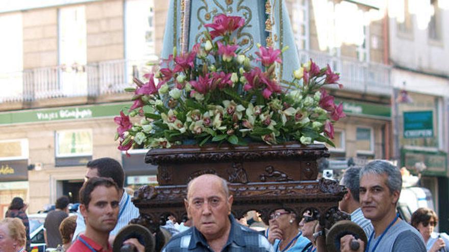 El retrato favorito de Avelino Fernández con su Virgen.  // Carlos Montero