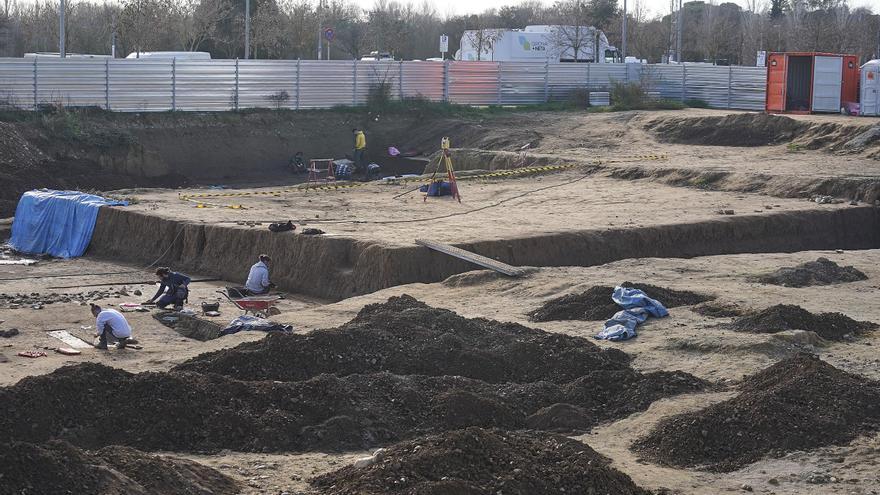 Restes arqueològiques obliguen a aturar part d’una promoció de pisos socials a Girona