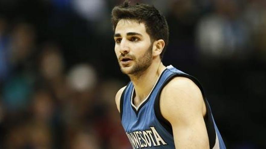 Ricky Rubio regresa a la cancha con derrota