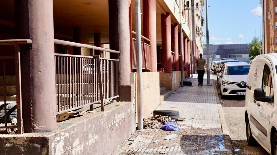Denuncian vertidos de aguas fecales en Suerte de Saavedra: "El olor es insoportable"