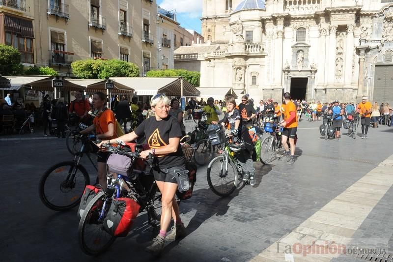 Protesta en bicicleta contra el fracking