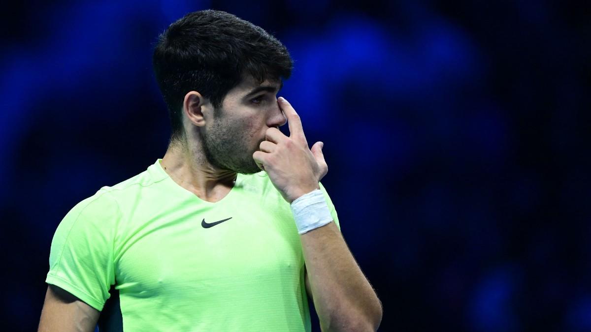Carlos Alcaraz durante las semis ante Novak Djokovic