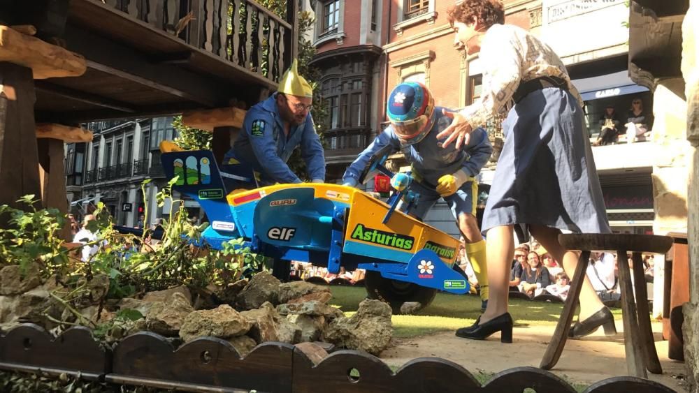 Oviedo celebra el desfile del Día de América en Asturias