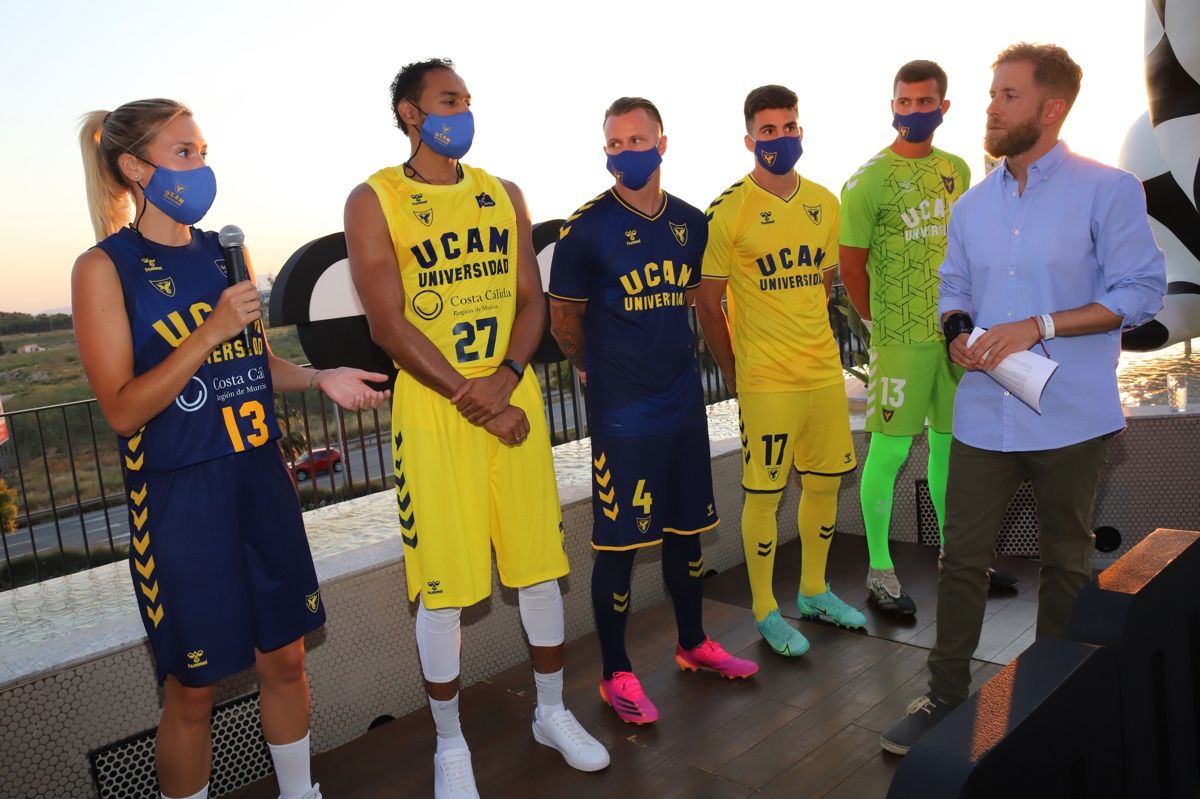 Los equipos de la UCAM presentan sus nuevas equipaciones