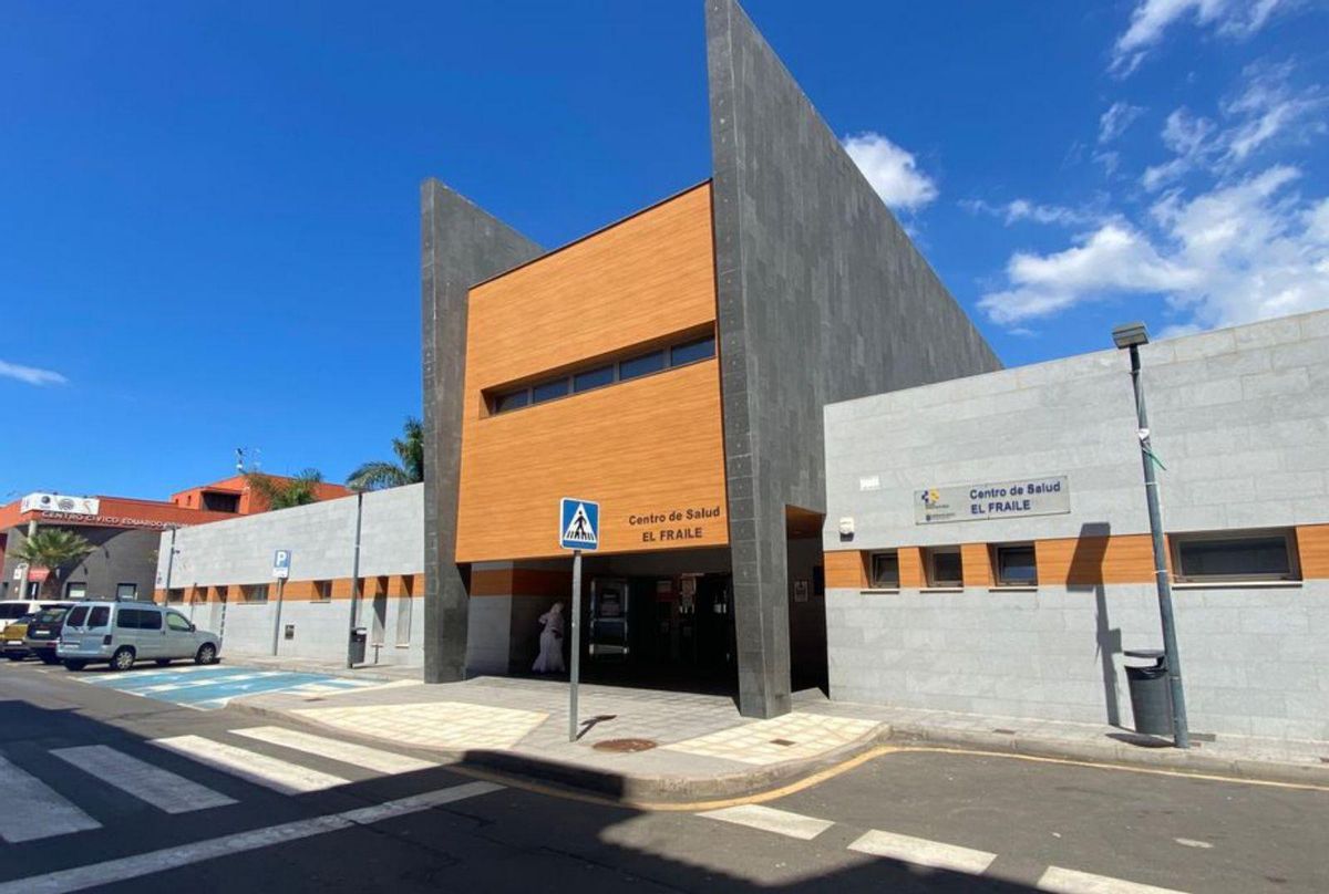The El Fraile center where patients from Las Galletas are treated. | | ED