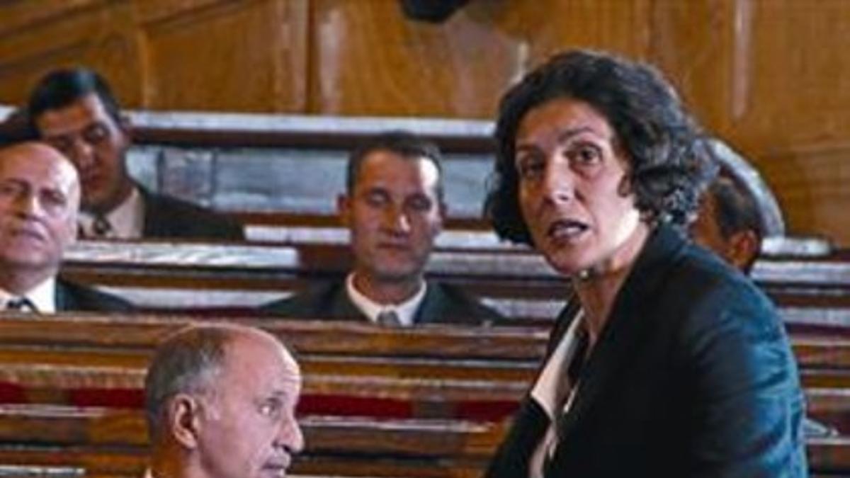 Elvira Mínguez, en una imagen del telefilme sobre Clara Campoamor.