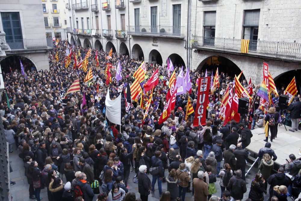 Mobilització a Girona amb motiu de la vaga feminista