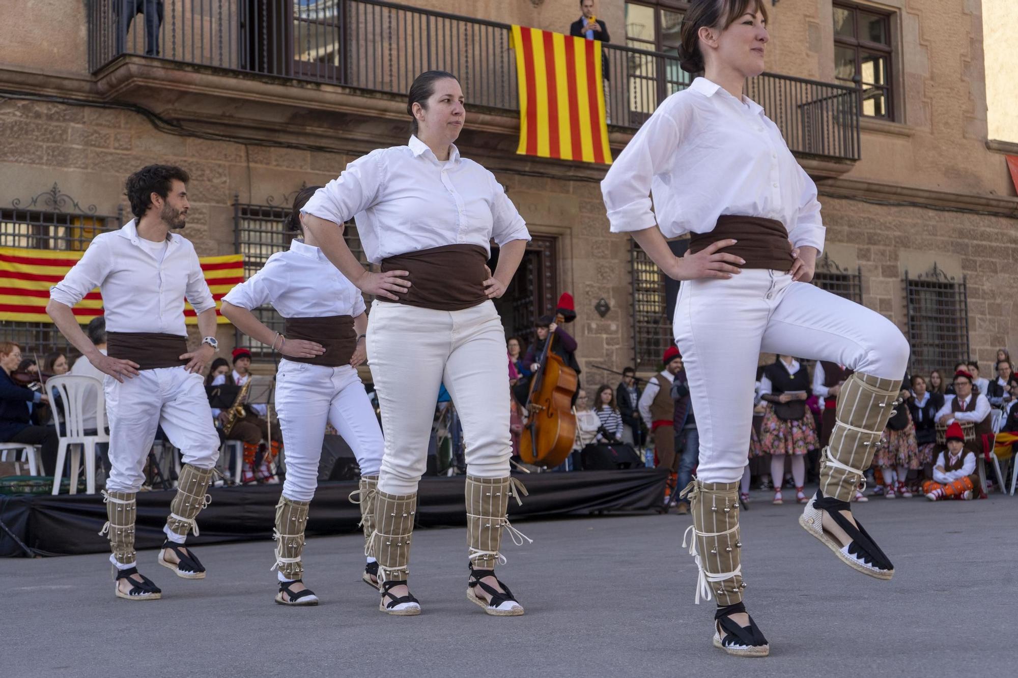 Totes les imatges de la trobada de balls de cascavells de Cardona