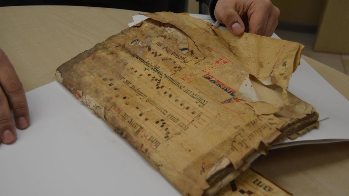 Vídeo: Descubrimiento fortuito de gran valor en el Arxiu Municipal de Vila-real