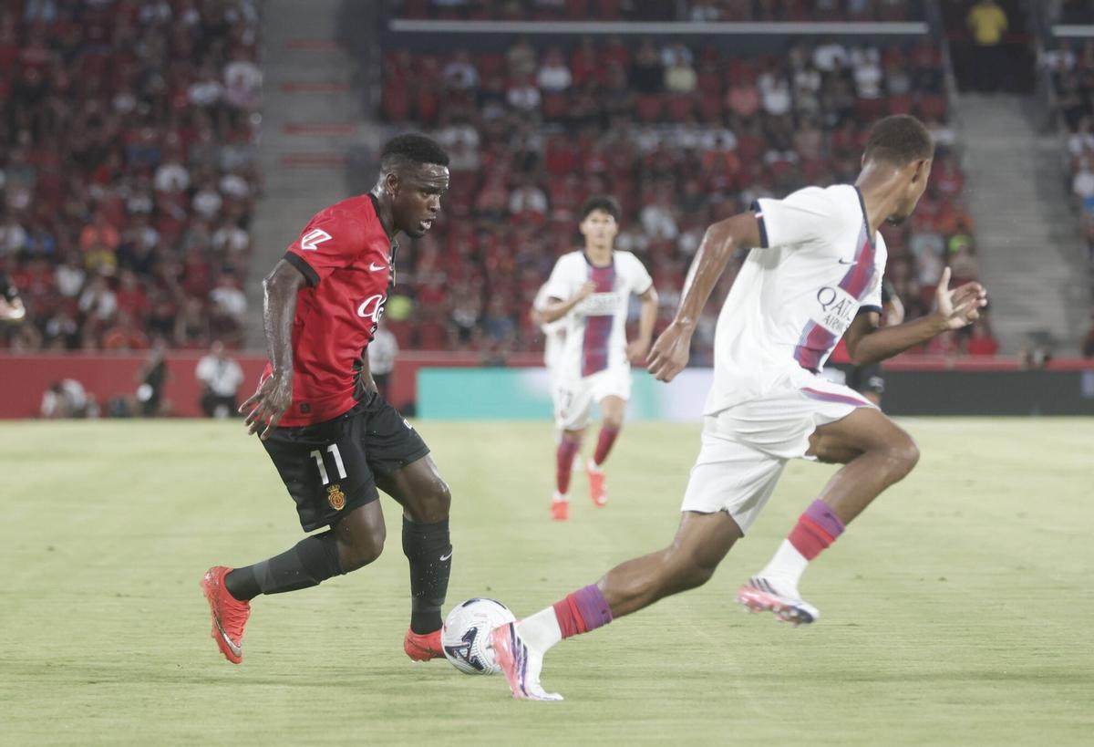El Trofeo Ciutat de Palma Mallorca-PSG, en imágenes