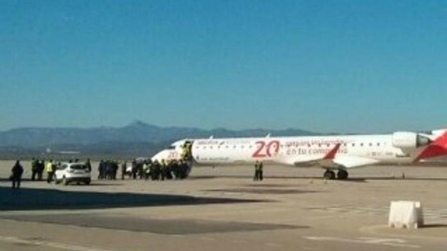 El Villarreal protagoniza el primer vuelo oficial desde el aeropuerto de Castellón